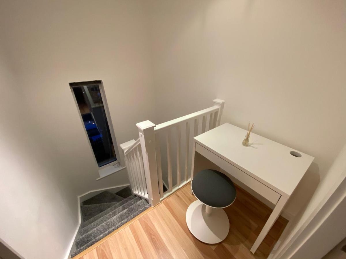 Large 5-Bed City Centre Townhouse With Secure Parking Manchester Exterior foto